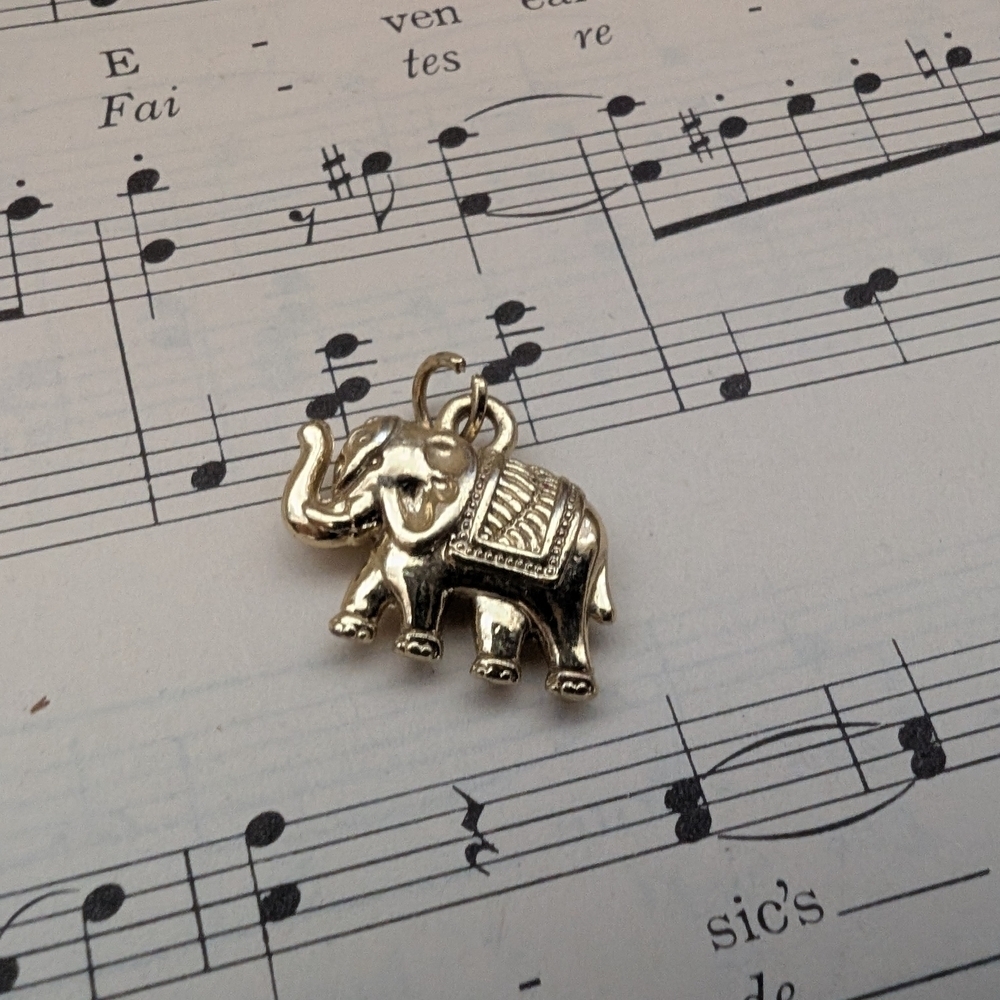 Goldtone Elephant Charm